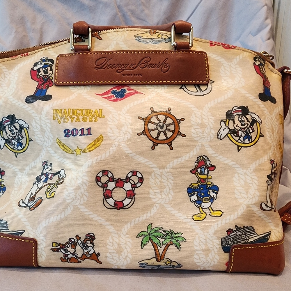 2011 Dooney & Bourke satchel, Inaugural Voyages design for the Disney Dream - Picture 3 of 9